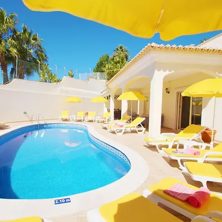 Villa In Albufeira With Pool Near Beaches Вилла