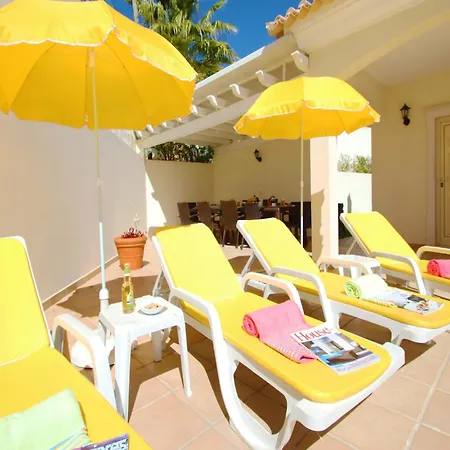 Villa In Albufeira With Pool Near Beaches Вилла